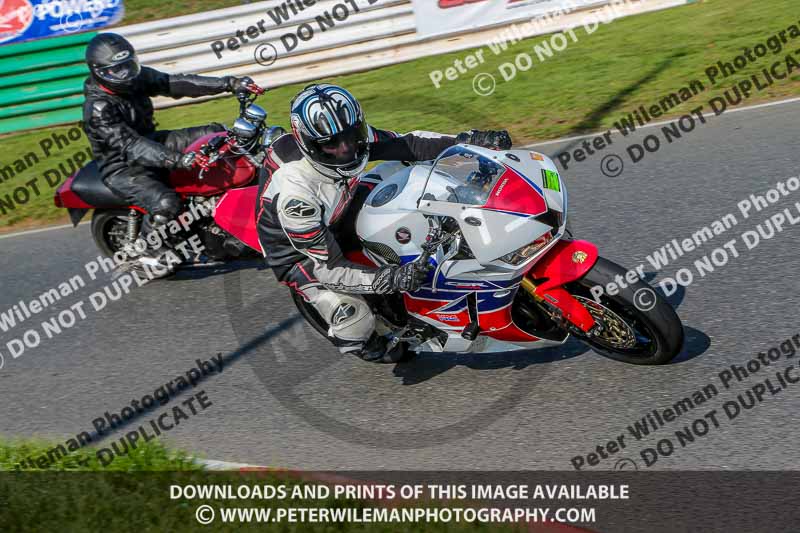 PJM Wedding Photography;enduro digital images;event digital images;eventdigitalimages;mallory park;mallory park photographs;mallory park trackday;mallory park trackday photographs;no limits trackdays;peter wileman photography;racing digital images;trackday digital images;trackday photos